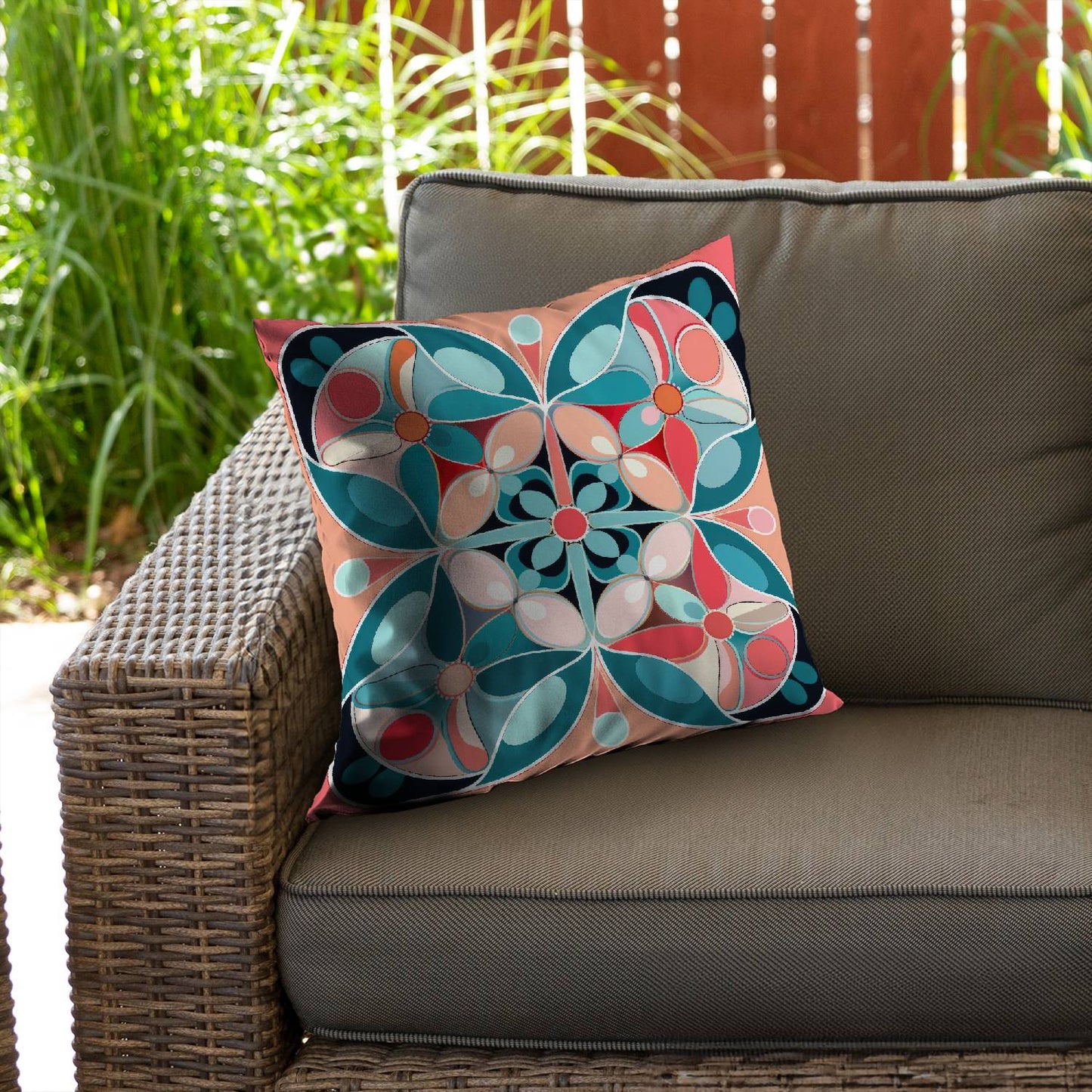 Sweet curves - Throw pillow - Print on demand