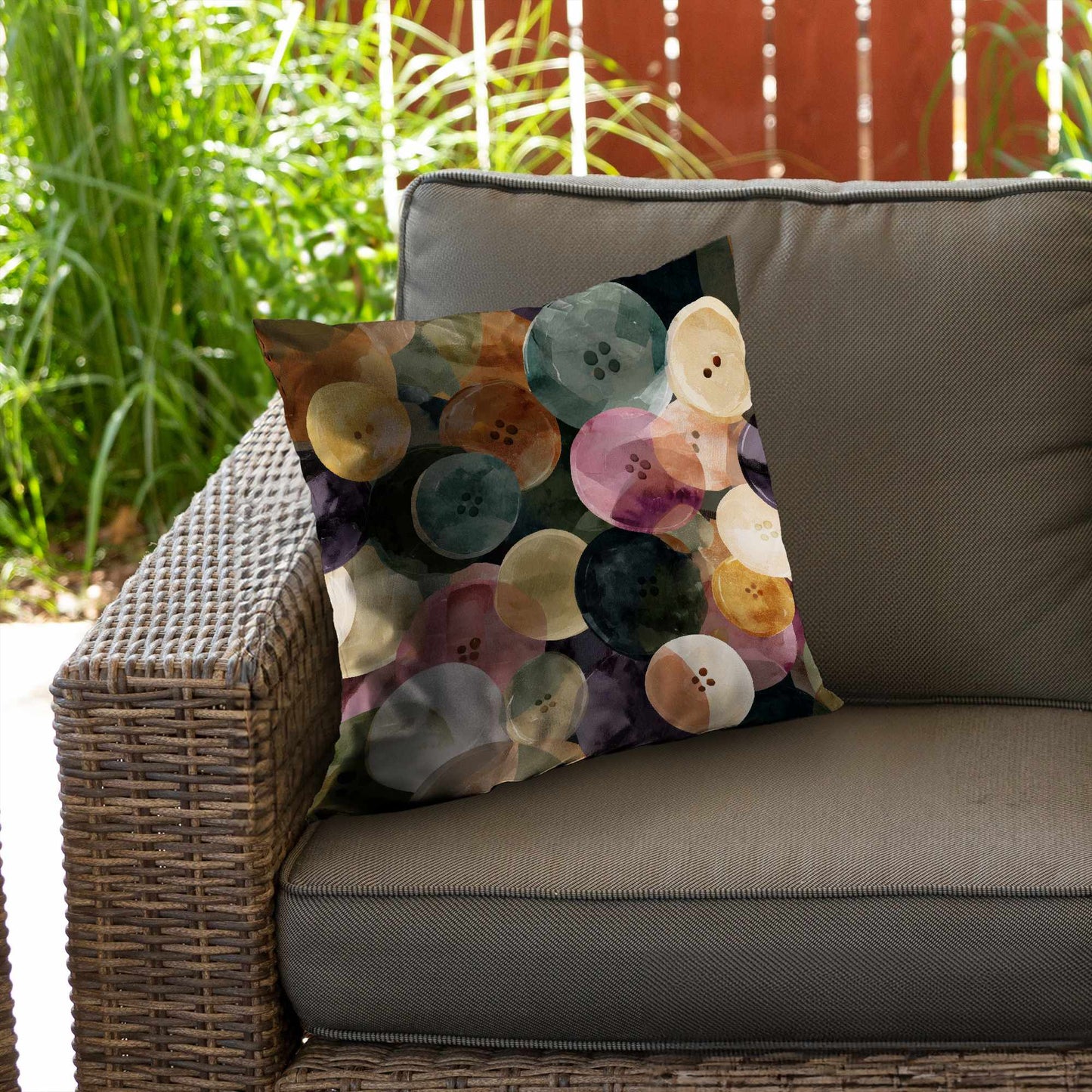Coussin décoratif en sergé polyester, motif « Colorful Button Dance »