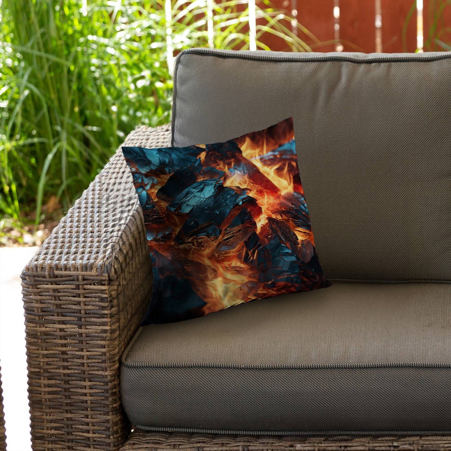 Cursed visions - Throw pillow - Print on demand