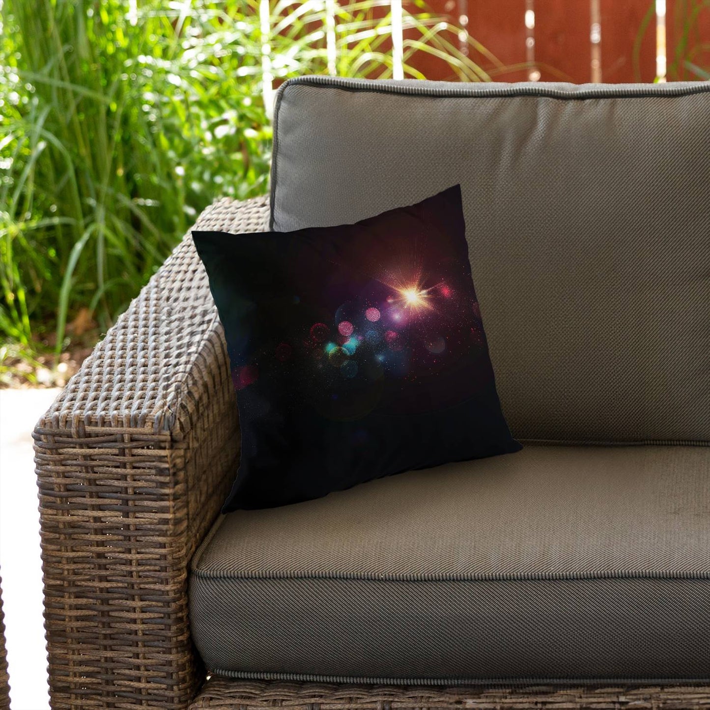 Flash - Throw pillow - Print on demand