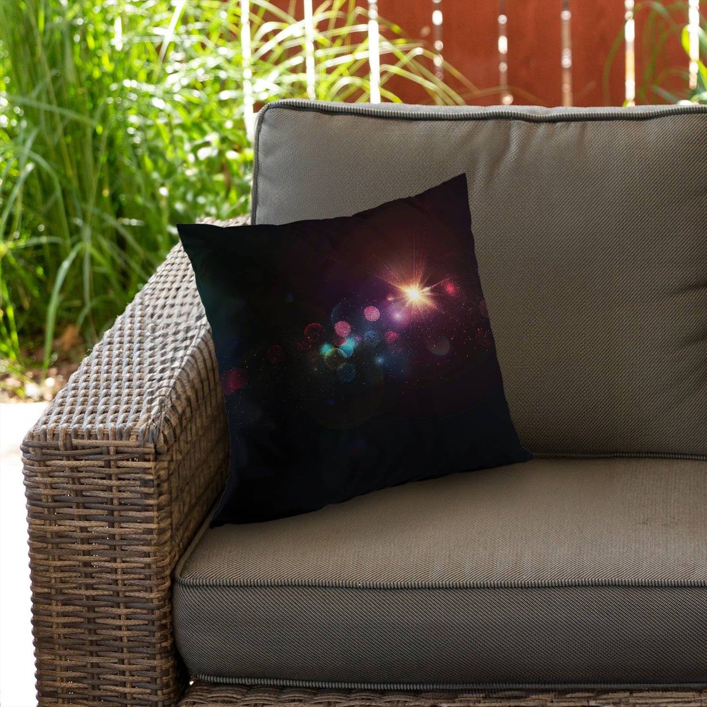 Flash - Throw pillow - Print on demand