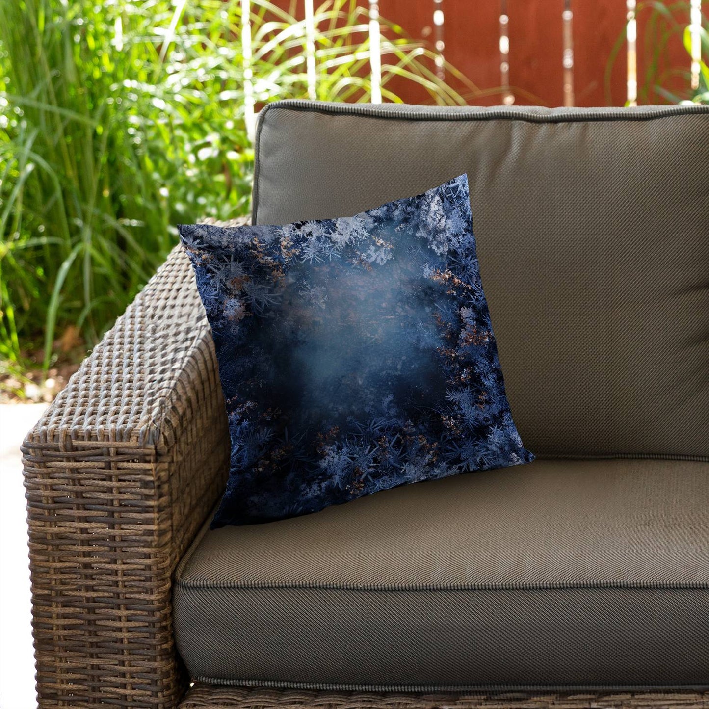 Frozen - Throw pillow - Print on demand