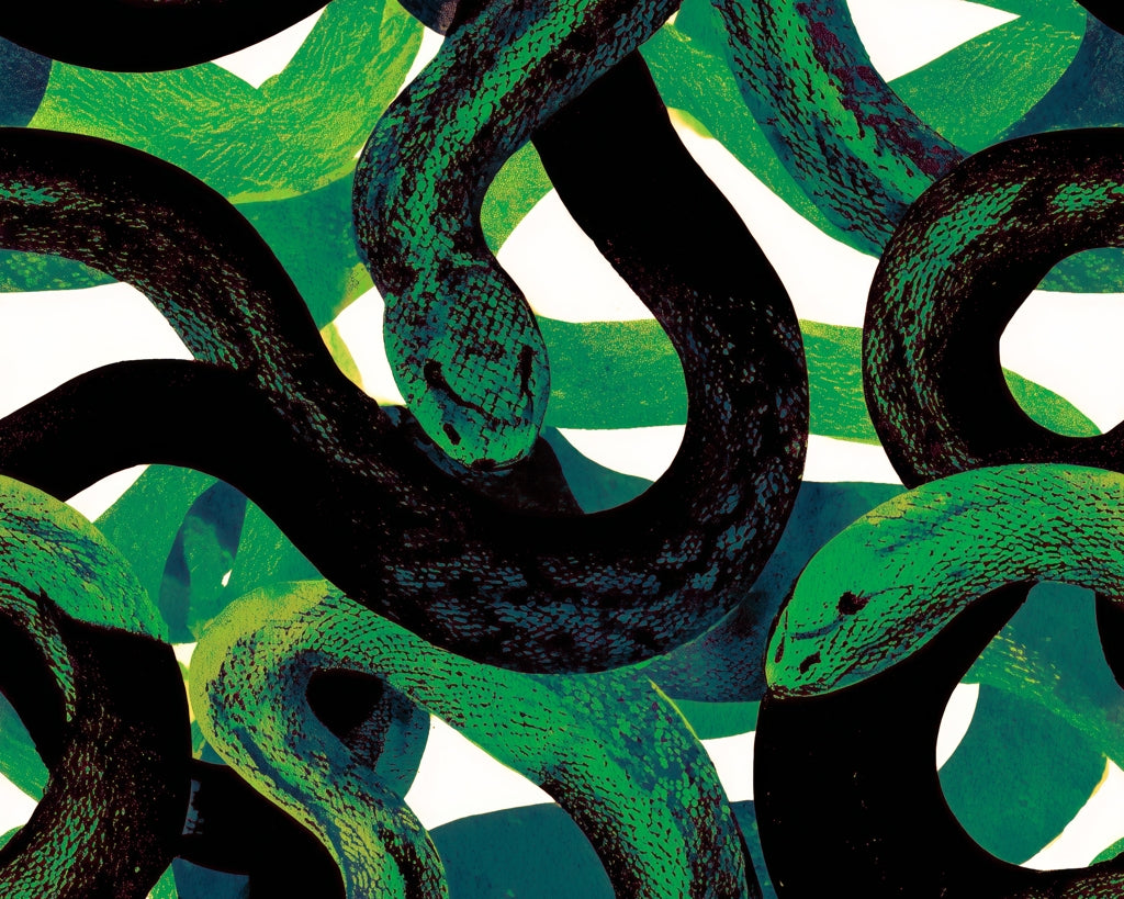 Emerald Coil Dance Braided Placemat | Stylish Home Decor