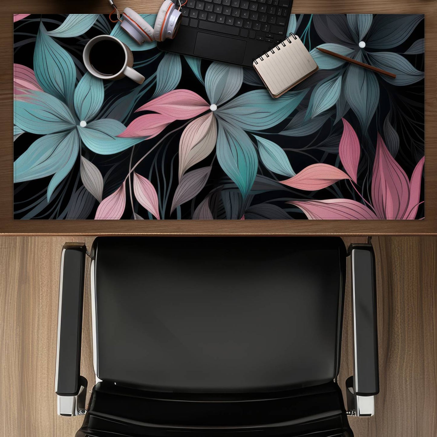 Desaturated flowers - Desk mat - Print on demand