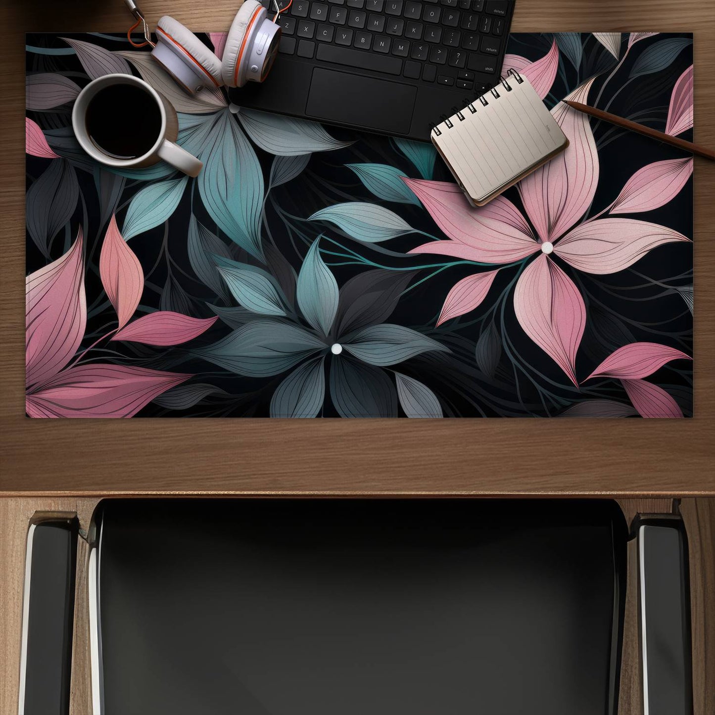 Desaturated flowers - Desk mat - Print on demand