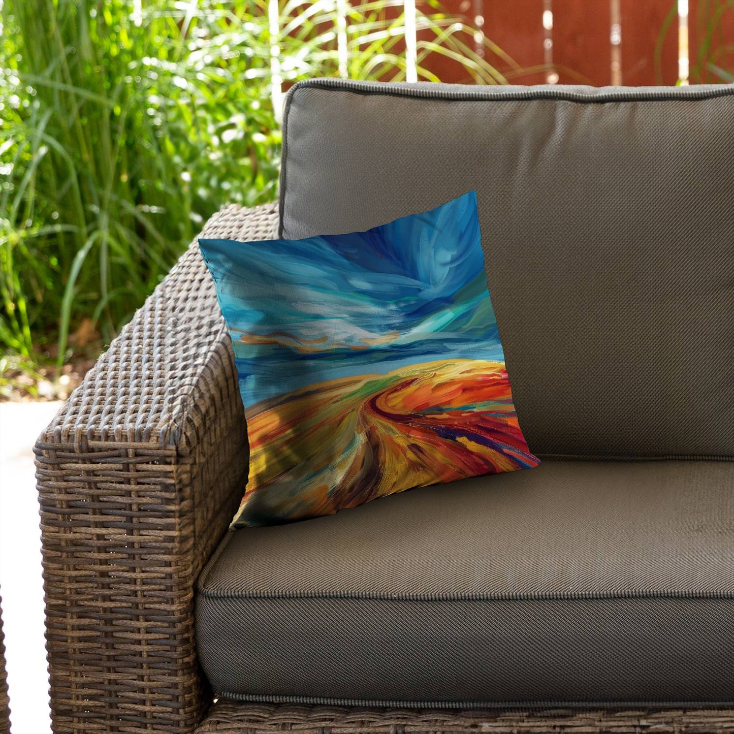 Land flow - Throw pillow - Print on demand