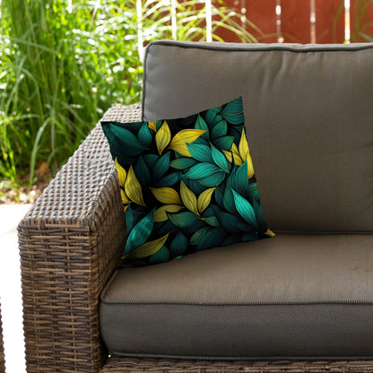 Potent aroma - Throw Pillow