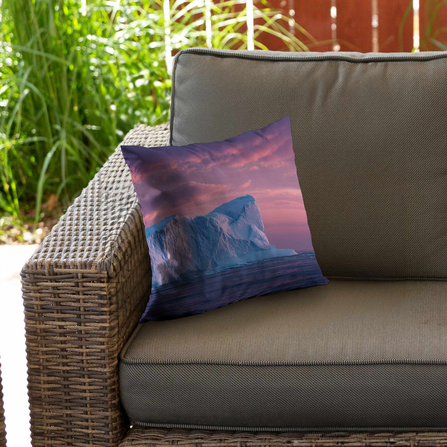 Coussin décoratif en sergé polyester Iceberg au crépuscule | Accessoire de décoration intérieure