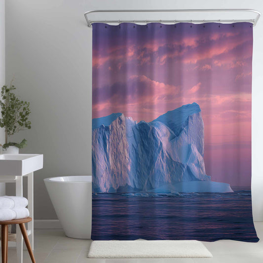 Rideau de douche Iceberg au crépuscule - Accent de décoration élégant pour la maison