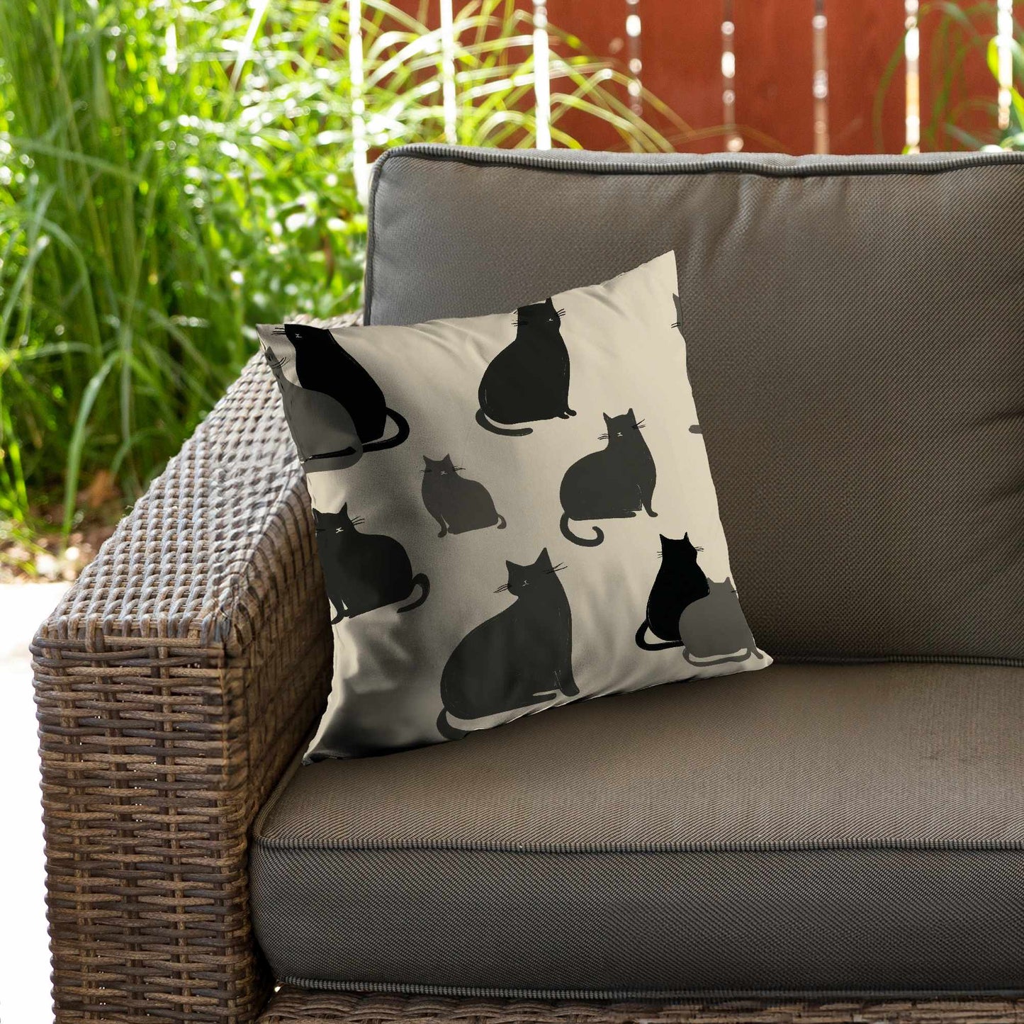 Coussin décoratif en sergé poly Collection « Silent Cat »