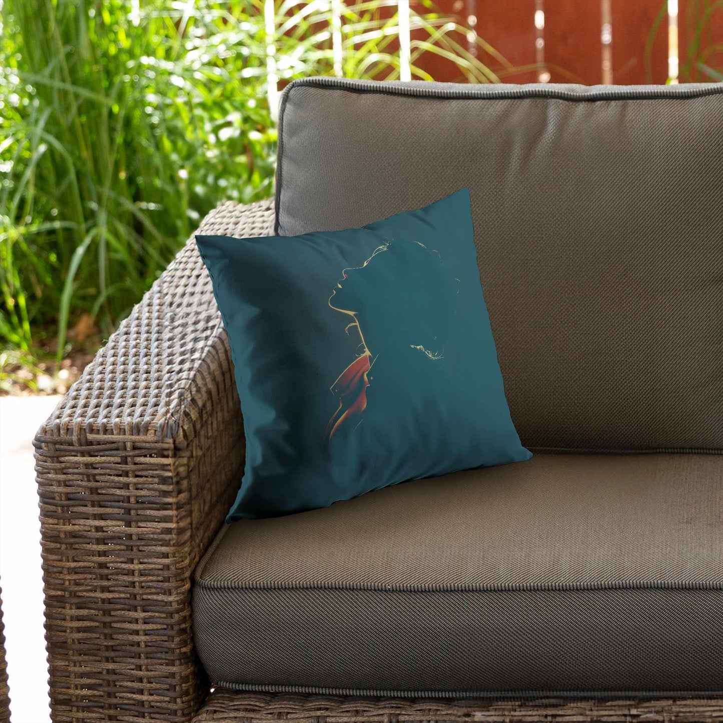 Coussin décoratif en sergé poly Silence Lumière Chuchotement | Décoration d'intérieur
