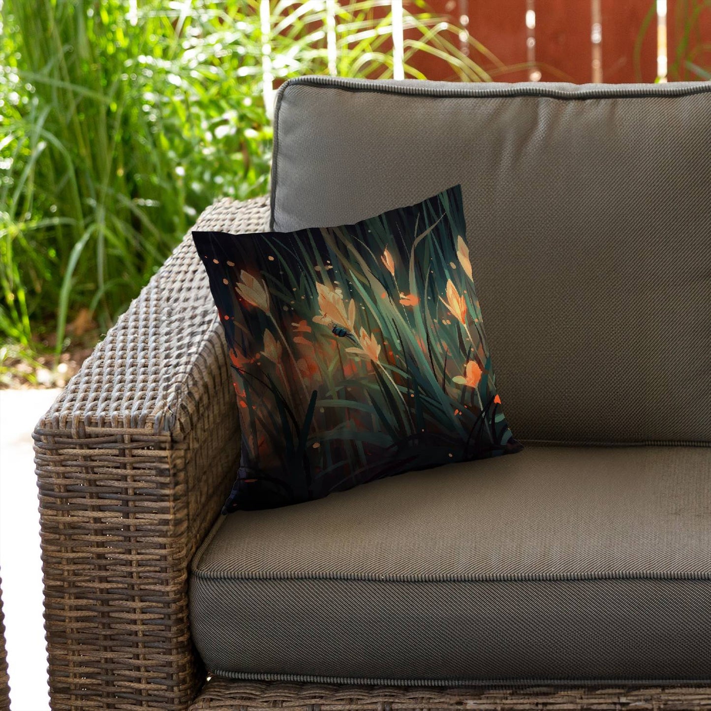 Magical pollen - Throw pillow - Print on demand