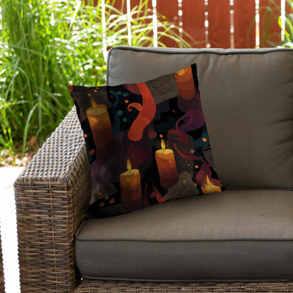 Coussin décoratif en sergé polyester polyvalent avec motif "Whispers in Flame"