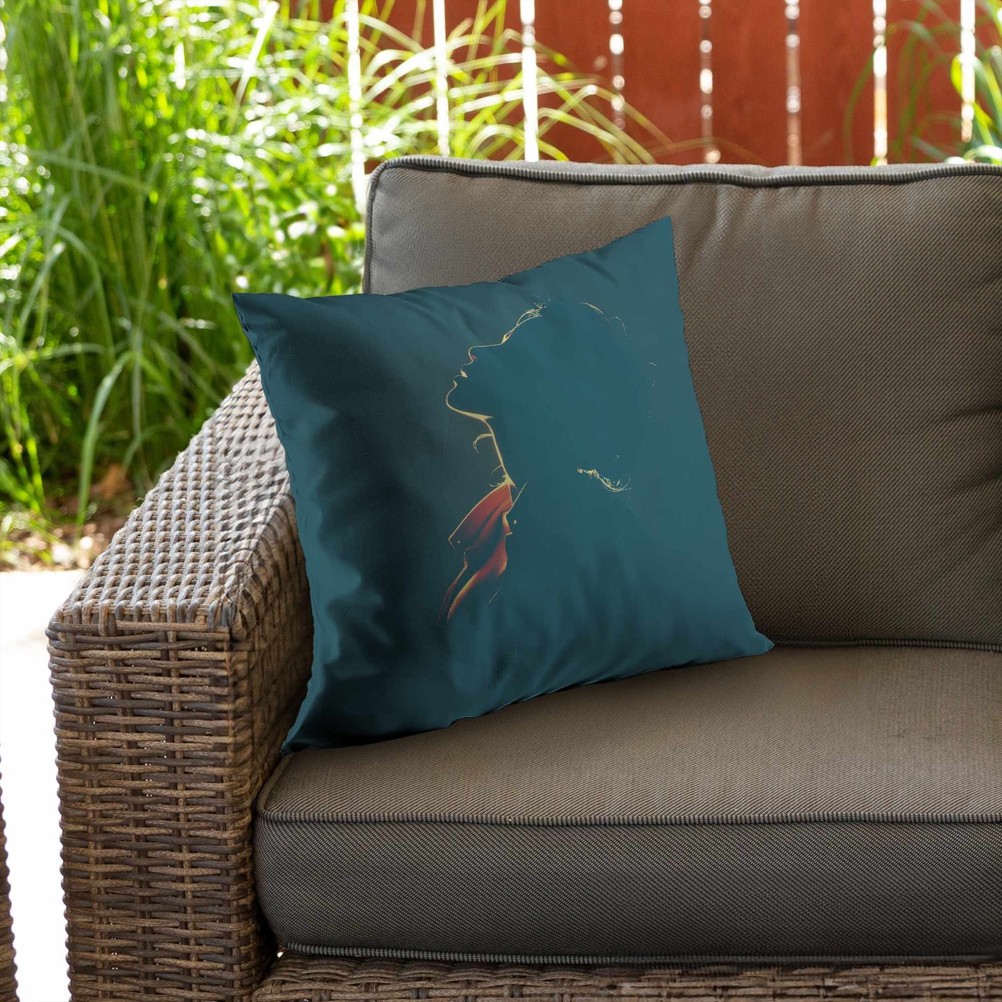 Coussin décoratif en sergé poly Silence Lumière Chuchotement | Décoration d'intérieur