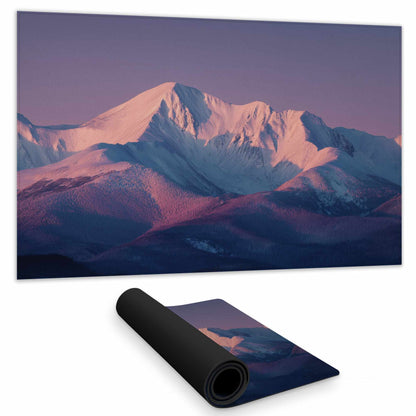 Rising Snow Gaming Mat - Stylish Home Decor for Gamers