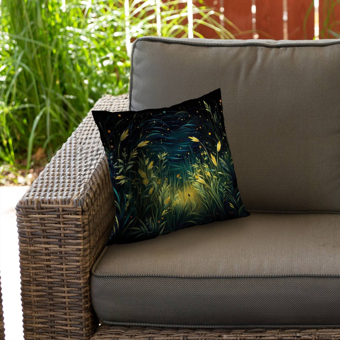 Lit plains - Throw pillow - Print on demand